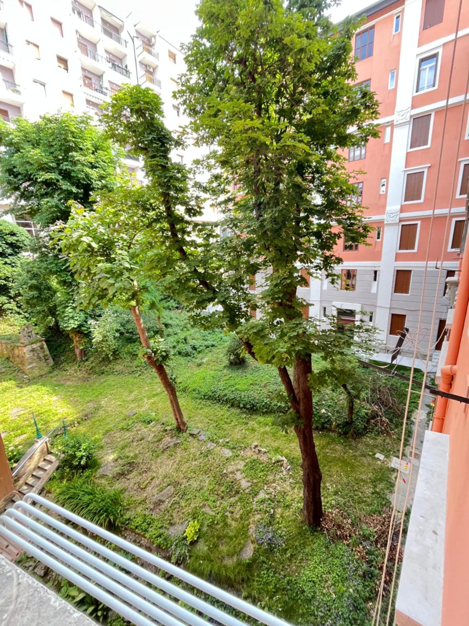 Casa Vacanze Desiderio Trieste Esterno foto